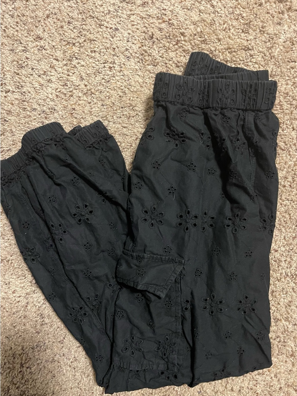 GAP Black Eyelet Elastic Waist Kids Pants